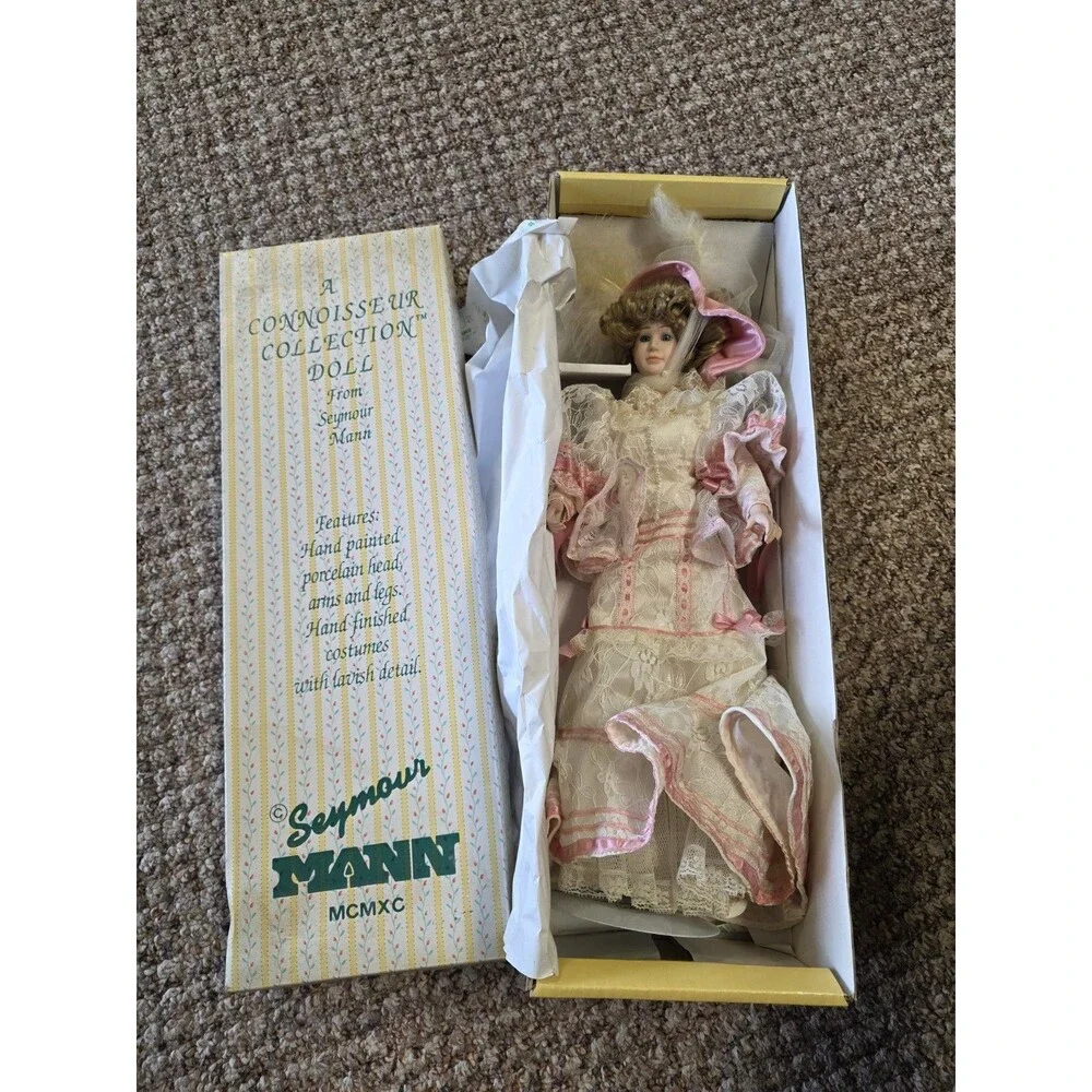 Seymour Mann Victorian Doll 17” White Pink Dress Connoisseur Collectio W/ Stand